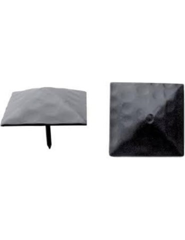 CLAVO PIRAMIDE 25X30 MM.