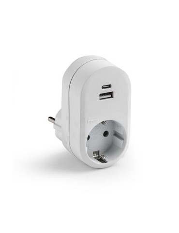 ADAPTADOR TT 16A-25V CON USB A+C 1321